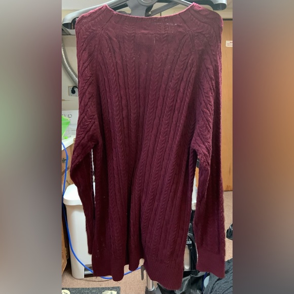 2 Ladies XXL Knitted Sweater - Picture 5 of 5